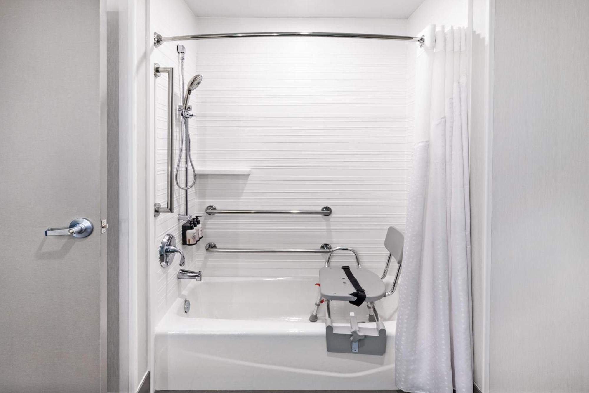 avid hotels - Bentonville - Rogers, an IHG Hotel Buitenkant foto